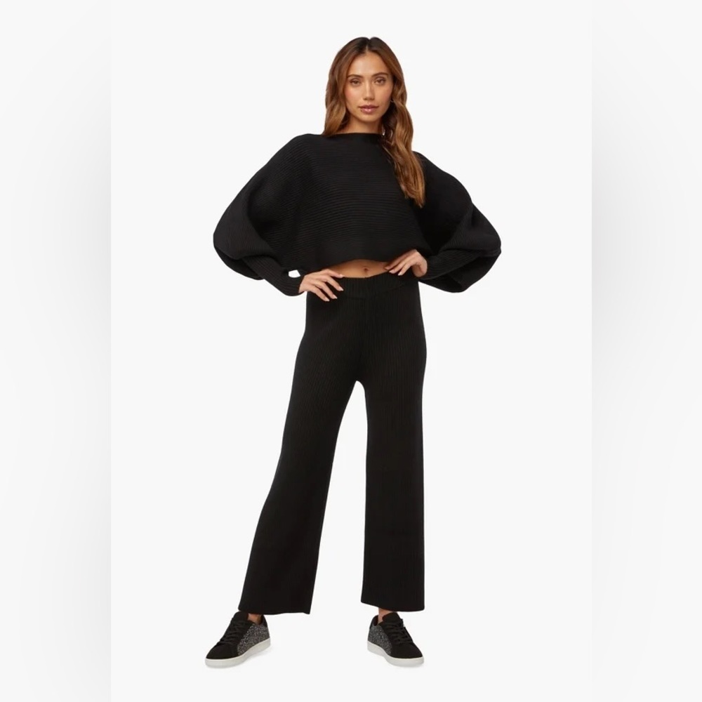 JustFab Black Ribbed Cropped Sweater and Ankle Pants Set